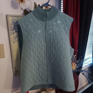 Alfred Dunner Quilted Vest - Light Blue